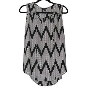 Sami & Jo Tank Top Womens Size M Black and White Blouse Lightweight Relaxed Fit